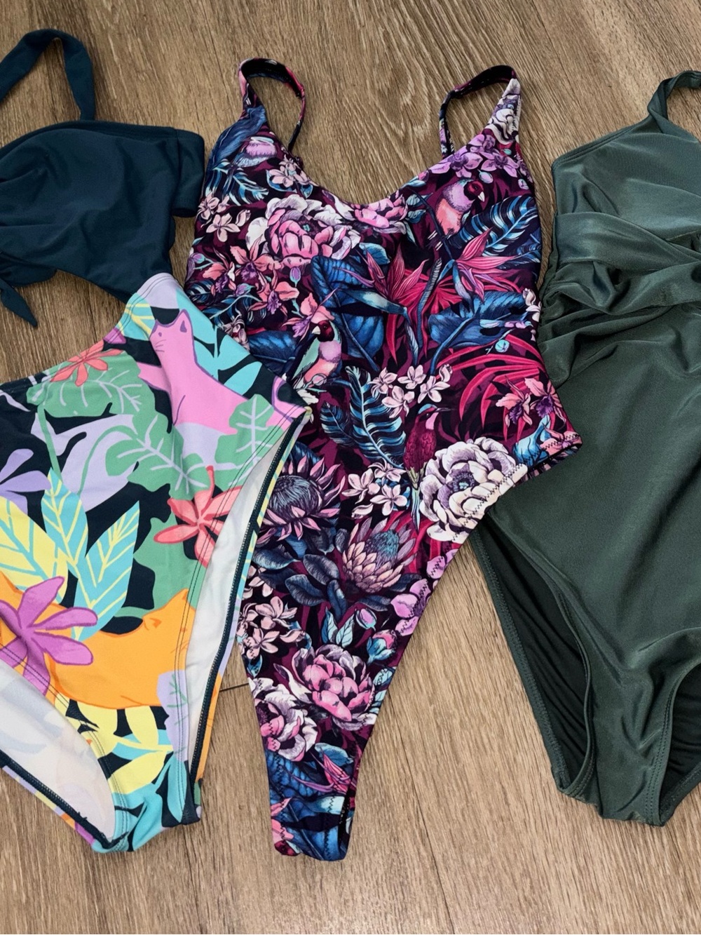 Women’s Swimsuit Bundle Tropical Floral RELLECIGA 4 Piece Swim Lot A80